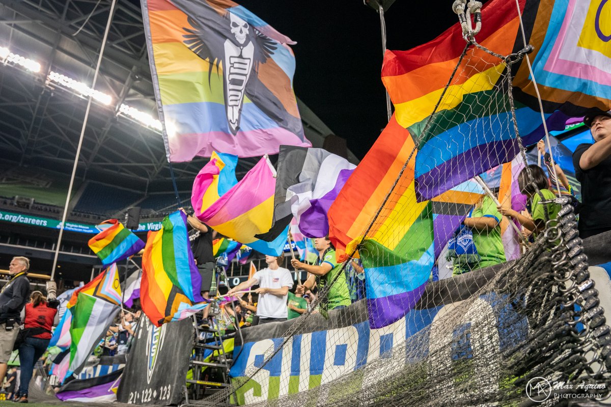maxaquinophoto's tweet photo. In the wake of a particular player's Instagram post, @WeAreECS made their stance crystal clear.

Shooting for @sounderatheart https://t.co/M577BAKoPV
