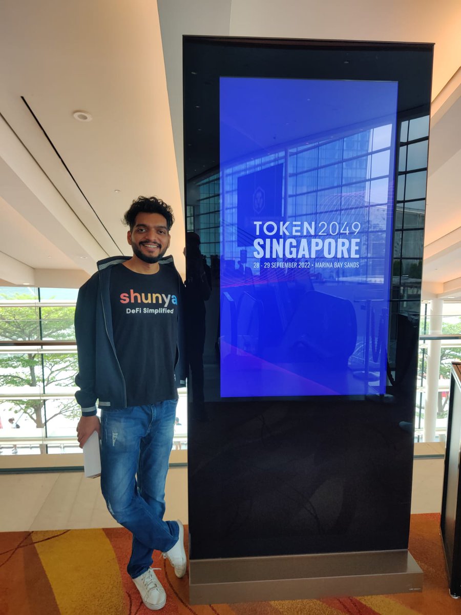 GM ☀ from #TOKEN2049 

Say Hi 👋🏻 to our co-founder <a href="/anishinde_/">Aniket Shinde</a> 

Stoked for today! 🚀