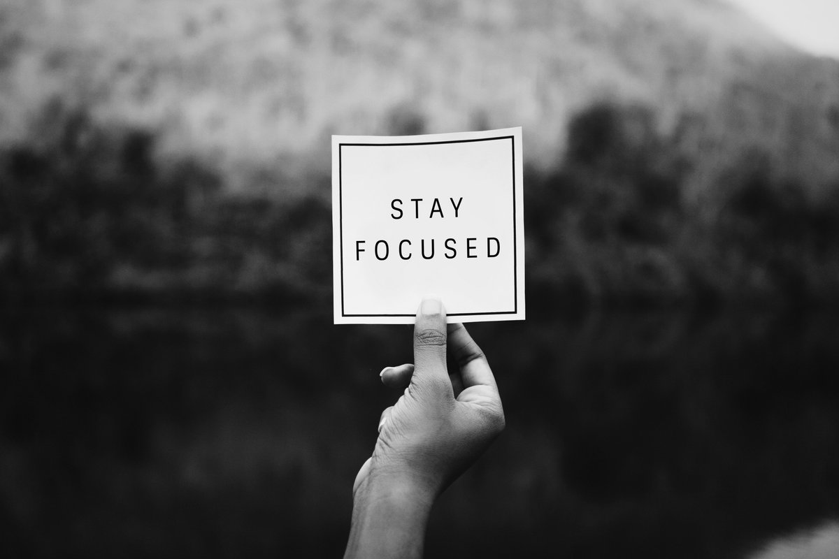 AnshikaVarma121's tweet photo. The secret of getting ahead is getting started.💯❤️
.
.
.
#focused #stayfocused #starttheadventure #getstart #secret https://t.co/z2Q09yDzC8