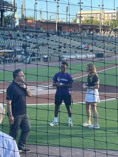 EriciaTurner's tweet photo. @ButlerHSAthlet1 SAAC and Courage Club Members volunteering for @JKFFCourage tonight @KnightsBaseball DV Awareness Night. Senior Jonathan Burch threw the first pitch @CharMeckSchools @CMSAthletic1 https://t.co/YVssFpx9as