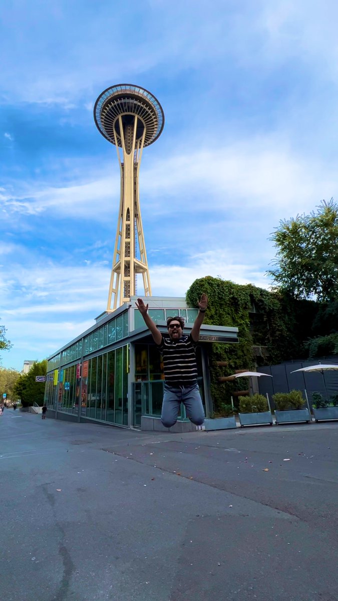 ElGeorgeHarris's tweet photo. Space Needle 🤠 https://t.co/SNJ9bqrk43