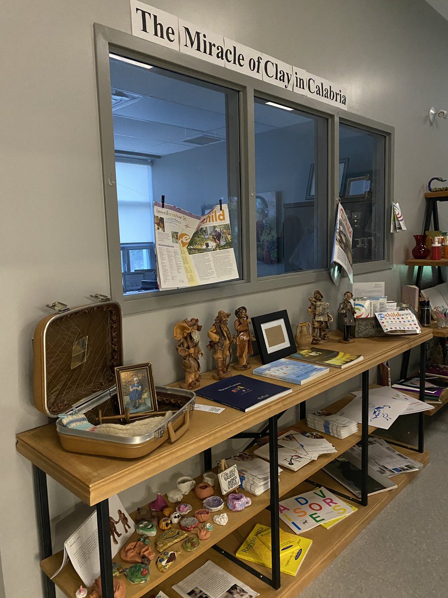 TodaysFamilyOnt's tweet photo. Space to grow curiosity and inspiration of new ways to share pedagogical resources, documentation and learning across our programs. Thank you #HWCCCC for hosting our #HowDoesLearningHappen? team! #earlychildhoodeducation https://t.co/p9CD5FXm0O