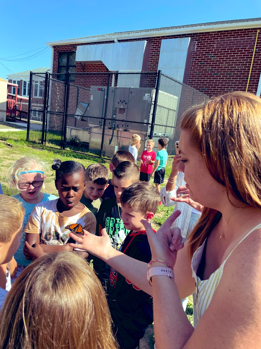 Ms. Kelly Welsh tweet media