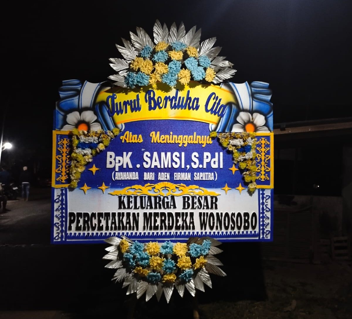 floristkendal's tweet photo. KARANGAN BUNGA di KENDAL 0822-9826-7271
#karanganbungakendal
#tokobungakendal
❤💐
👇ORDER KLIK LINK INI👇
👇👇
https://t.co/4n7OCoT0Mb
🌹☝
@floristkendal
#kendal
#sukorejo
#cepiring
#floristkendal
#weleri
#papankendal
#kendal
#brangsong
#patebon
#kaliwungu https://t.co/qeEM86Yul9