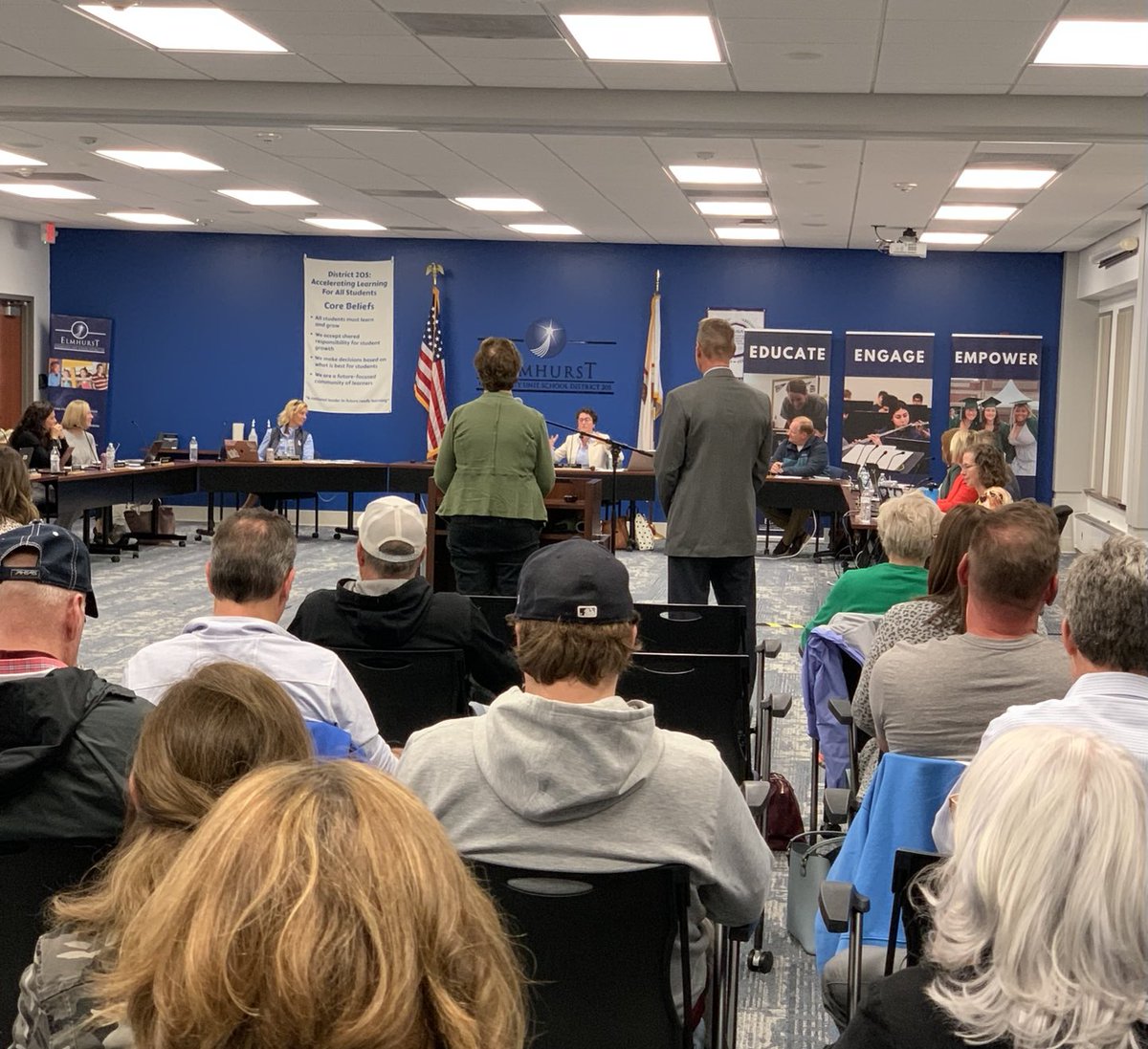 Mr. Williams' Room tweet media