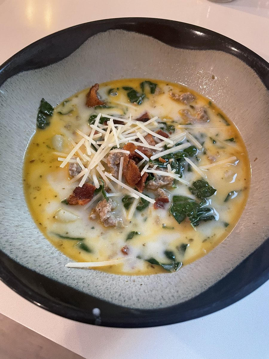 LeslieLock4's tweet photo. Dinner tonight https://t.co/y5ehf95lTo
