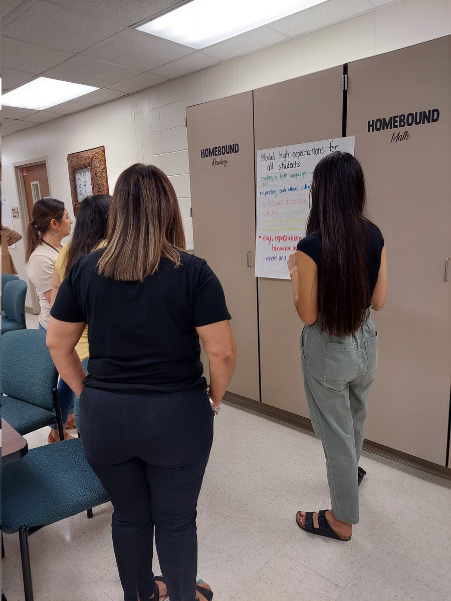 CarmenP503's tweet photo. Had an awesome day with K-2 two way dual language teachers! We had conversations about the three pillars of dual language, learning objectives, PVR, the bridge, and culturally and lingustic responsive teaching! Even threw in some mCLASS data in there! @PISDCI @PasadenaML 🎒🌏✏️ https://t.co/evigoiPs6a
