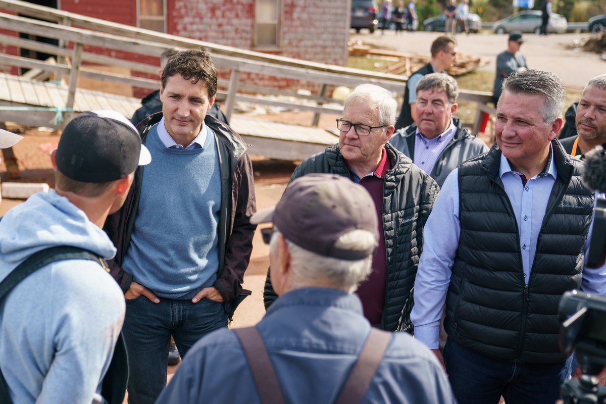L_MacAulay's tweet photo. There are difficult days ahead but Islanders are tough and we’ll get through this together. Earlier today, @CornwallHeath and I showed @JustinTrudeau some of the damage on PEI from Hurricane Fiona. https://t.co/NCjZxVgfdB