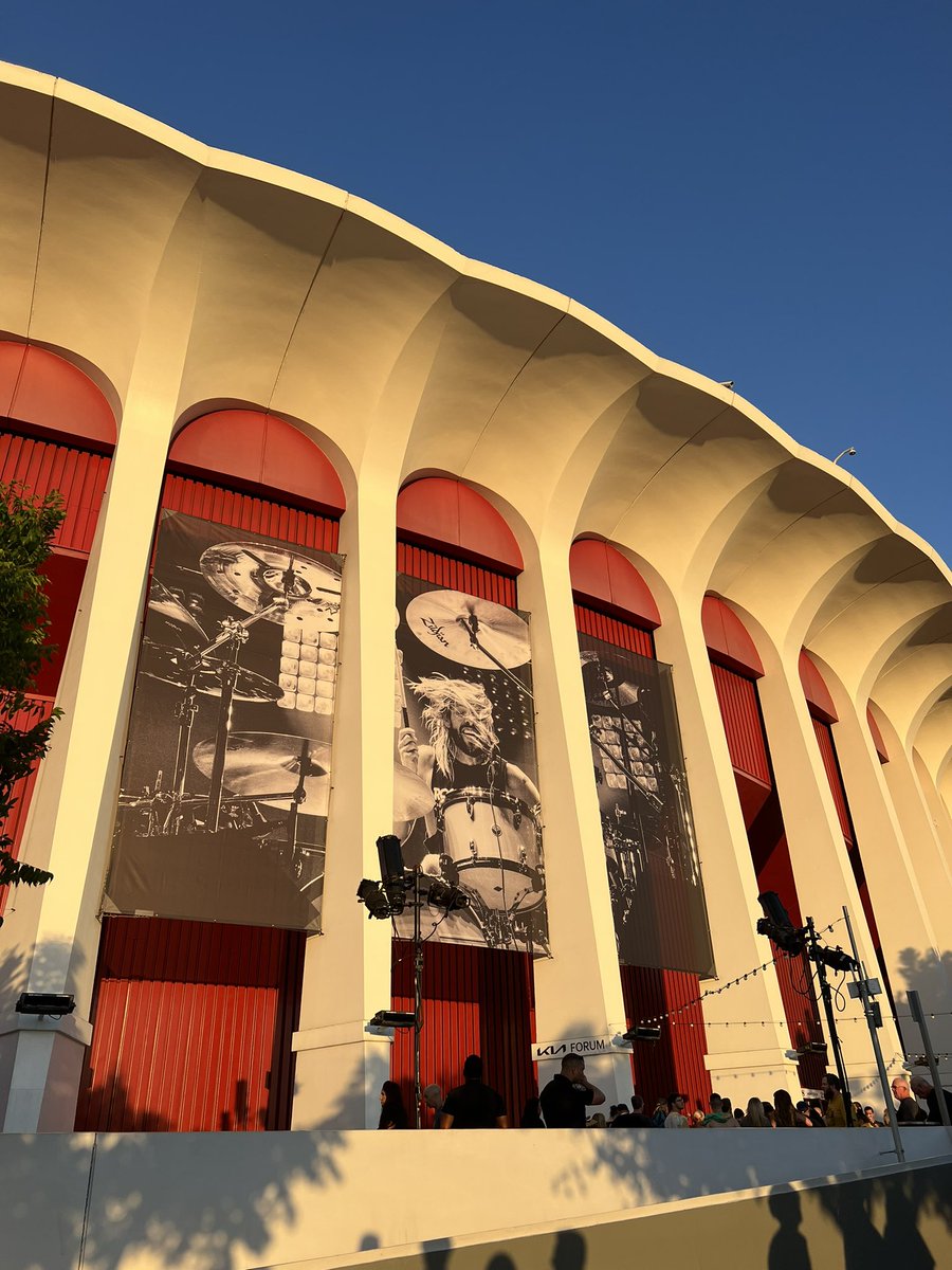 Philip Cosores tweet media