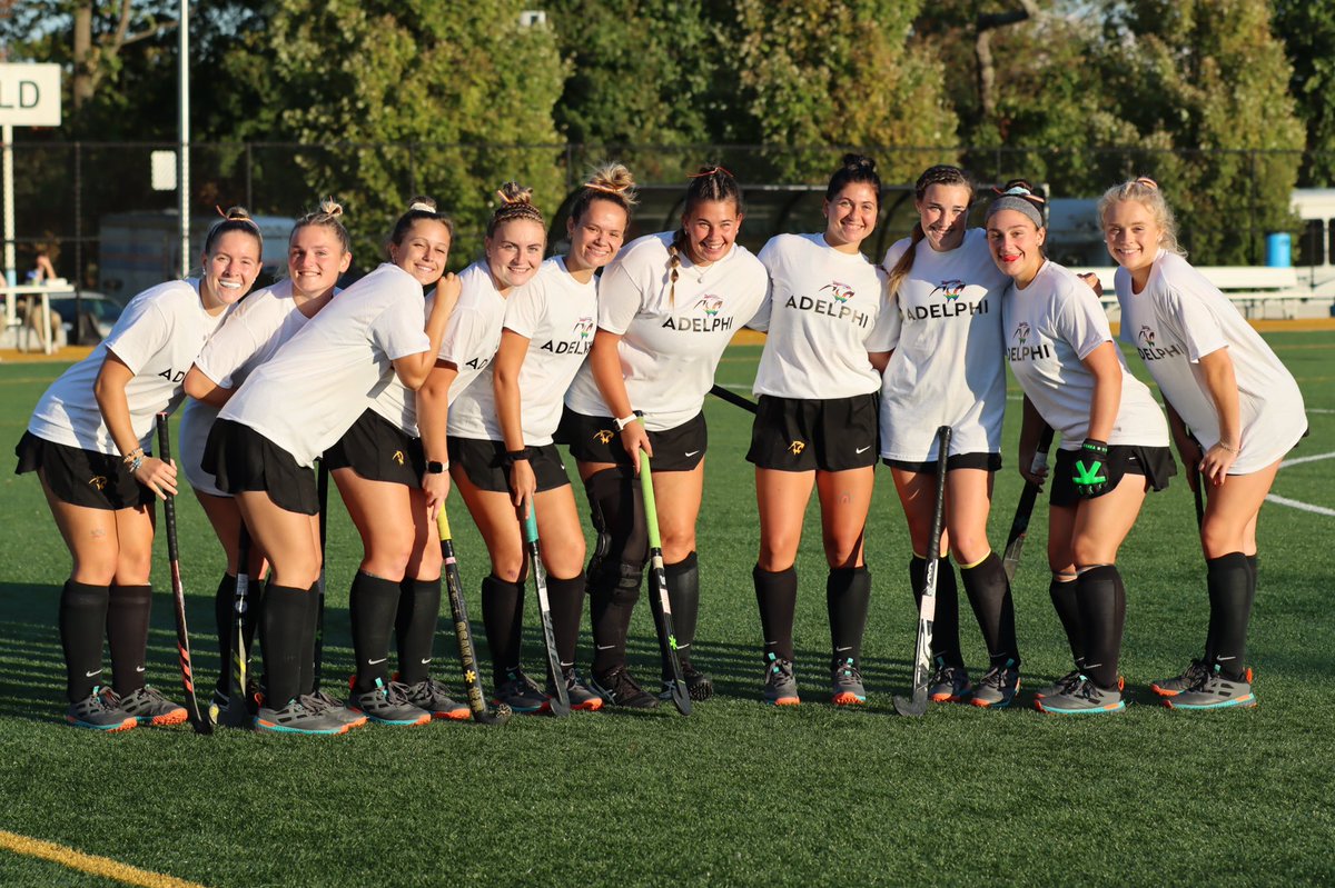 AdelphiFH's tweet image. 2️⃣ goals each from Emiline Biggin and Giana McKeough helped the Panthers win 9-0 on Pride Night! 🏳️‍🌈

RECAP :  bit.ly/3SBZqHl

#PawsUp #pridegame