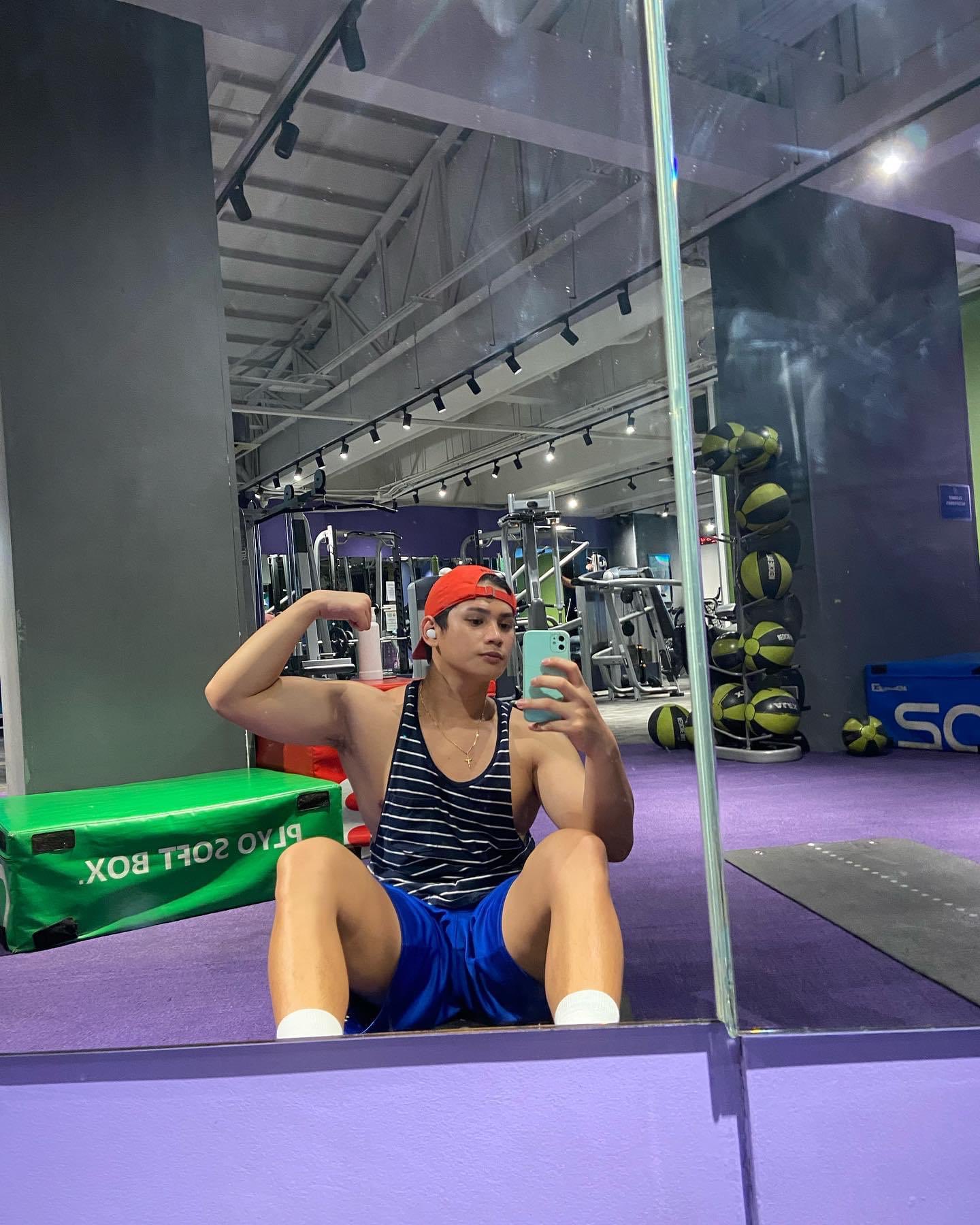 ArmpitAlter on Twitter "Vandave’s armpit https//t.co/vOopU4QaAC