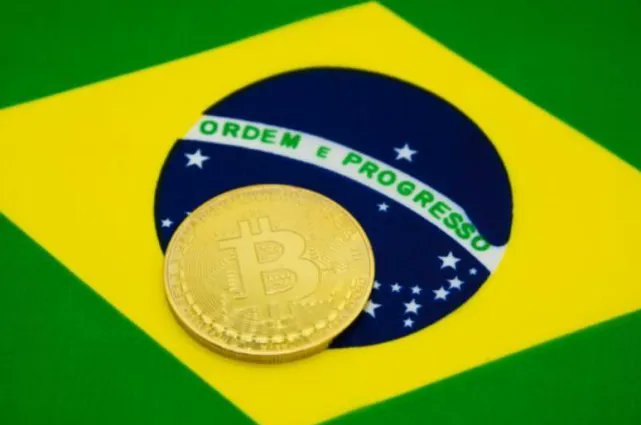 Suanlifeng1's tweet photo. SLF-pro | 🇧🇷 Brazil's largest digital bank Nubank hits over 1.8 MILLION #Bitcoin and crypto users in under 3 months .
#SLFpro #Suanlifeng #SLFPRO #slfpro #hash #Mining #Miner #Ethereum #Filecoin #crypto #cryptocurrency #bitcoin #cryptoinvesting #cryptotrading  #binance #elonmusk https://t.co/GLeT0nOJ04