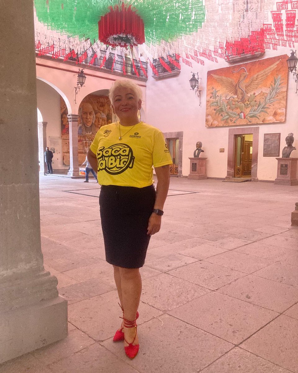 CyclingGaby's tweet photo. Las #Mujeres incidiendo en las políticas públicas, visibilizando la #Movilidad con  perspectiva de género. Gracias @Saca_la_Bici por promover e incentivar el uso de la #Bici como herramienta #empoderadora 💜@womeninmotion_ @CoalicionQM21 #SacaLaBici #women #Paridad https://t.co/w8cDjFindC