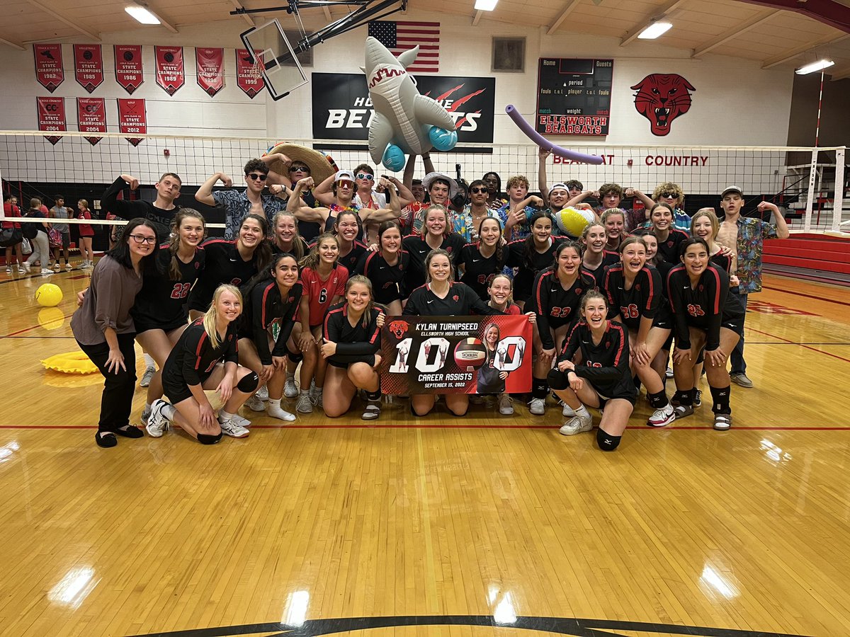 RonDavisJr4's tweet photo. Congratulations to Lady Bearcat,junior Kylan Turnipseed!
🙌🏐👏@sportsinkansas https://t.co/6ImosHKKgg