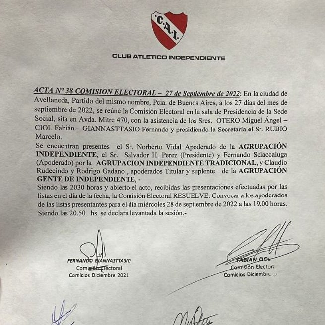 Martín Roldan (@martinchoroldan) on Twitter photo Si bien desde la Comisión Electoral dijeron, extraoficialmente, que quieren aprobar las tres listas a la vez, en medio de la discusión,un miembro de la CE deslizó
"Uds tienen pendiente el fallo de la Corte de la Prov..." esto directo a miembros de <a href="/UnidadCAI/">Unidad Independiente</a> . A 5 días... Si bien desde la Comisión Electoral dijeron, extraoficialmente, que quieren aprobar las tres listas a la vez, en medio de la discusión,un miembro de la CE deslizó
"Uds tienen pendiente el fallo de la Corte de la Prov..." esto directo a miembros de <a href="/UnidadCAI/">Unidad Independiente</a> . A 5 días...