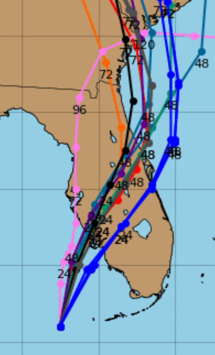 JoeCallaWorld's tweet image. Latest model runs. Looks like the track will soon change again and Ian may not go beach hopping directly across St. Augustine, Jacksonville and Fernandina after all. Or will he?  #Marion #Ocalla #Ian #hurricane