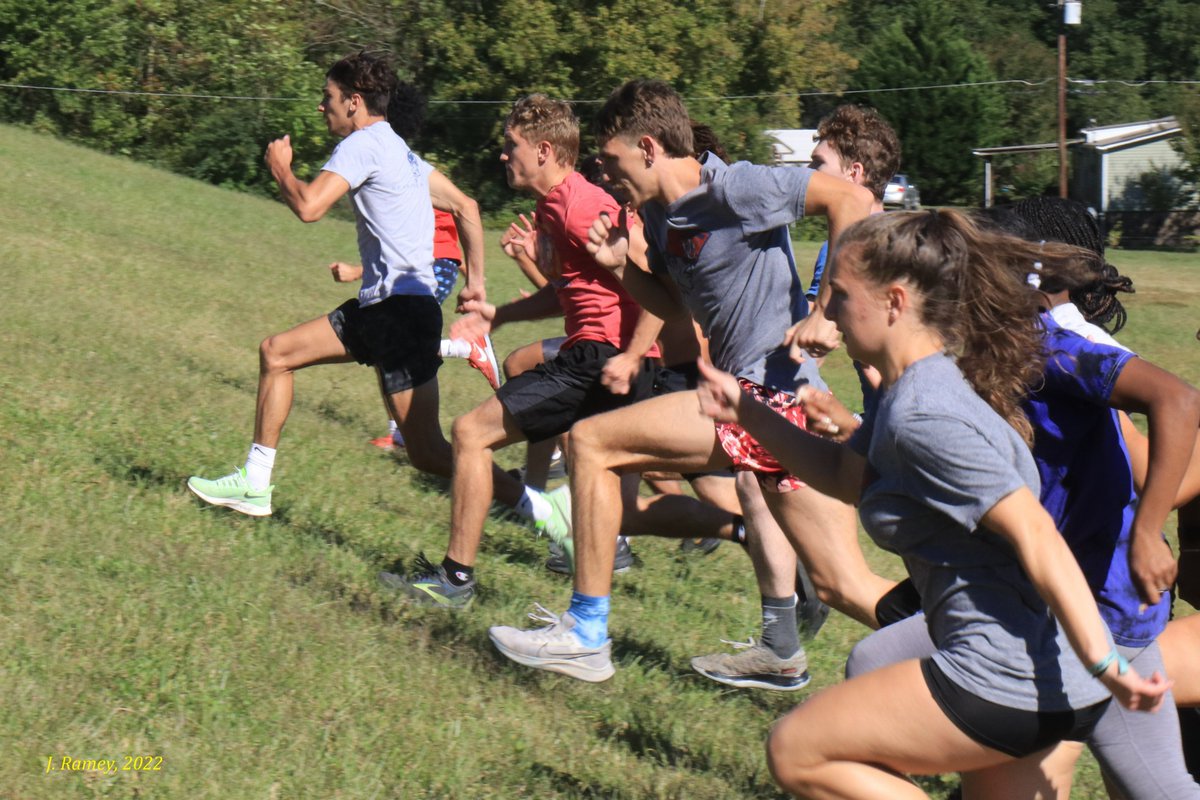 jramey6's tweet image. Homecoming Week-Tuesday:  @UCPatriotsTrack &amp;amp; cross country practice &amp;amp; @UC_Patriots football practice @UCumberlands @CumberlandsAlum