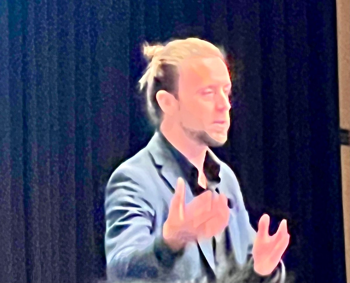 yagerk's tweet photo. @acelaustralia Brilliant insights by Glenn Savage. “The past two decades of
Australian schooling reform have positioned educators as machine-like ‘technicians' who should adopt clinical and standardised practices” https://t.co/12VuVoH02D