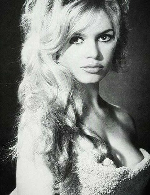 Happy Birthday Brigitte Bardot    