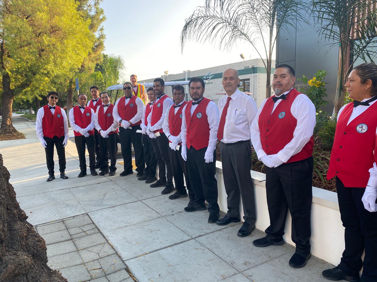 Wouldn't you want them as your valet team? 
#AcademyValetParking #hotelparking #partyparking #eventparking #valetparking