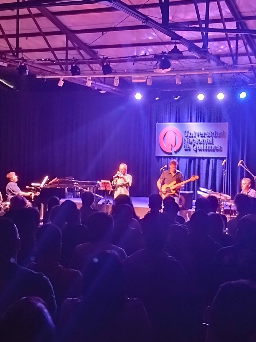 PlanHormiga's tweet photo. Lindo filo musical para tajear el martes y romper la semana!!!

#URMG con un jazz de primera!!!

@javiermalosetti , Guillermo Romero, Juan Cruz de Urquiza, y Óscar Giunta.

@UNQoficial

#BuenMartes
#Unqui
#FestivalInternacionalMuchasMúsicas
#FIMM https://t.co/d5wUpQHKd5