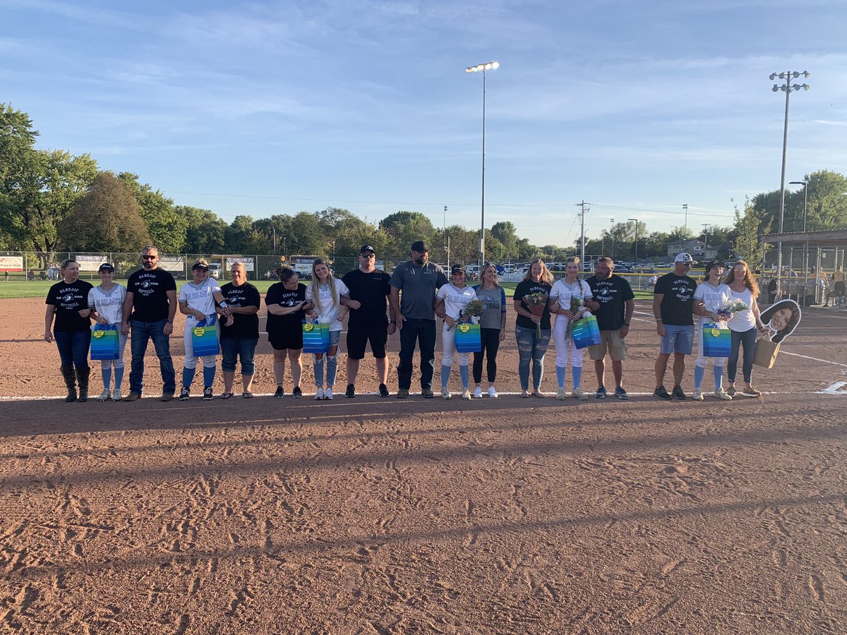 AG Softball tweet media