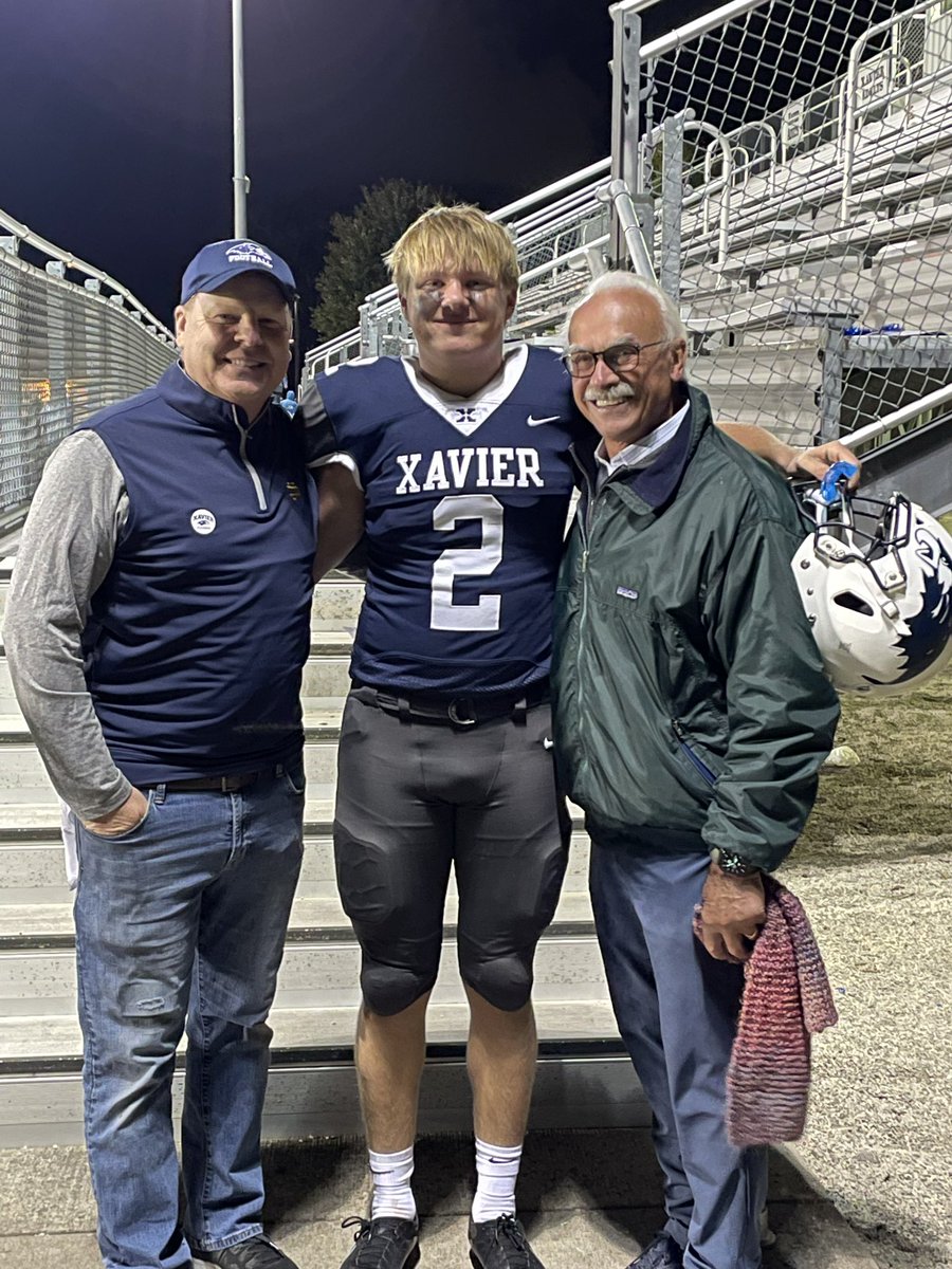 AJ_Seidler's tweet photo. It was an amazing honor to meet Xavier alum @RockyBleier at our Homecoming game Friday night and talk about @NDFootball. Thanks for coming!! https://t.co/6D6ahFogRv