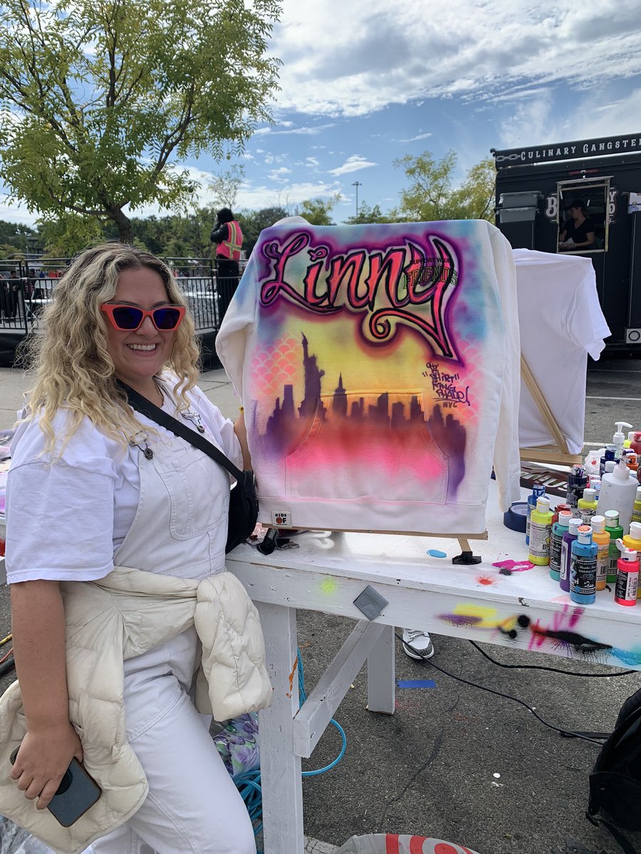 shirtkingphade's tweet photo. Rolling Loud 2022 x 11Ounces x ShirtKingPhade #snipes #11ounces #phade #kingphade #RollingLoud #Google https://t.co/6cUgqPcVwP