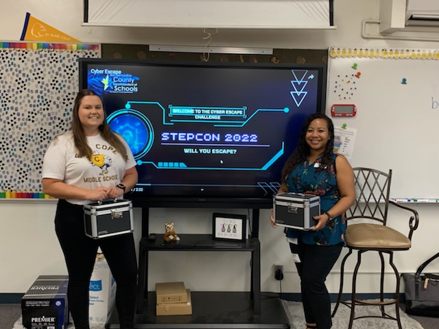 SBCSS_EdTech's tweet photo. Our @SBCSS_EdTech team is thankful for Mrs. Lenhart from @CopeMiddleRUSD and @ruffmakesstuff from @BingWongSBCUSD
for allowing us to pilot our #Stepcon cyber escape room experience! #BetterTogether #youngcomputerscientists https://t.co/tlJ5FaNqeS
