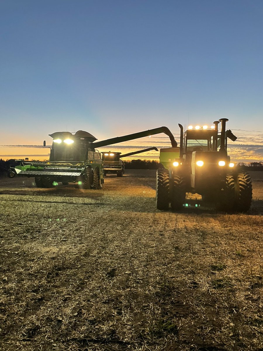Happy Harvest to all! Beautiful night.