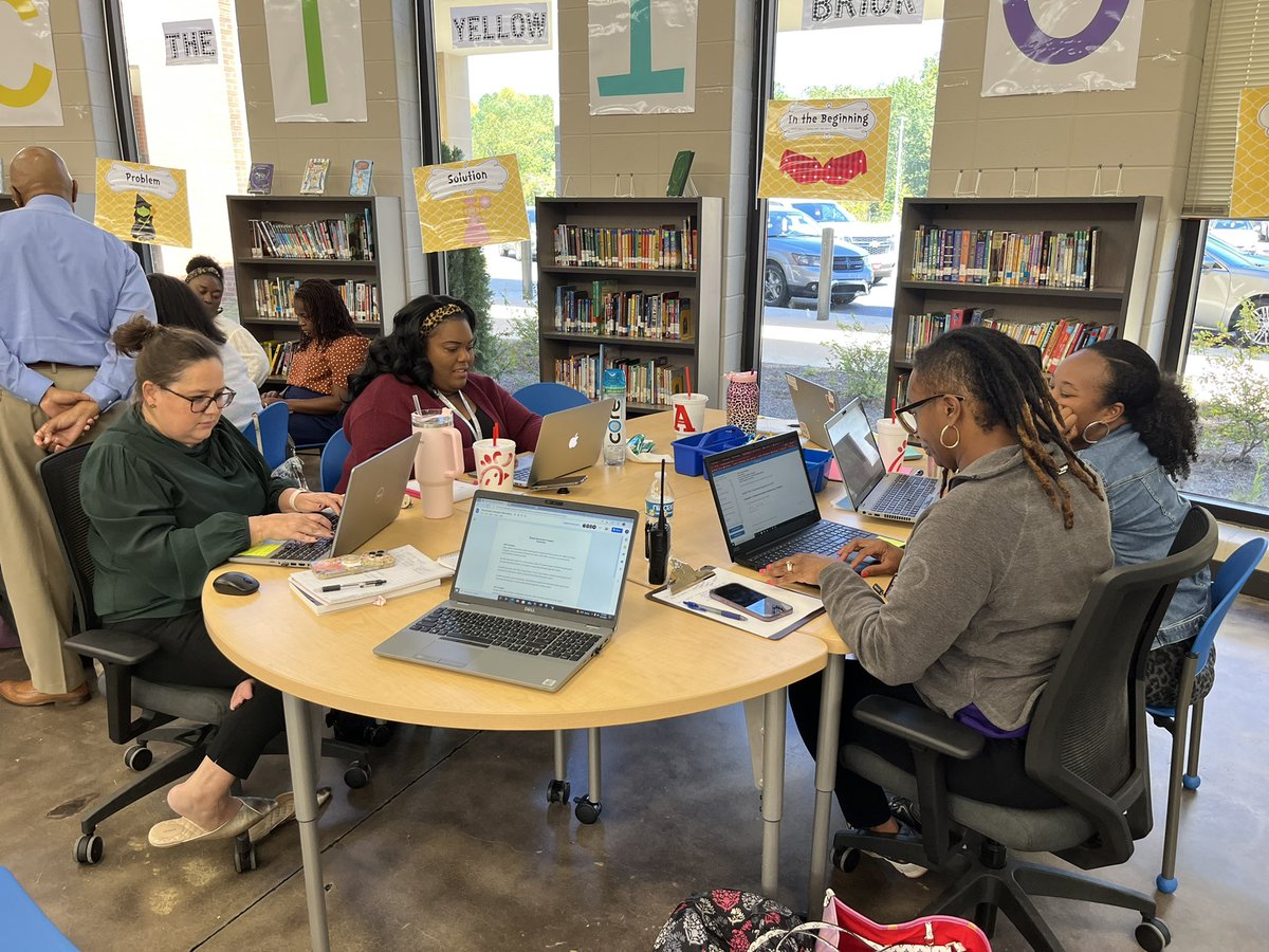 <a href="/oakgroveel/">Oak Grove Elementary</a> <a href="/uwclemontigers/">U.W. Clemon Elementary School</a> <a href="/Minor_Community/">Minor Community School</a> These teacher leader CILT teams made great things happen today! So happy they let me join them!
<a href="/JEFCOED/">Jefferson County Schools</a>