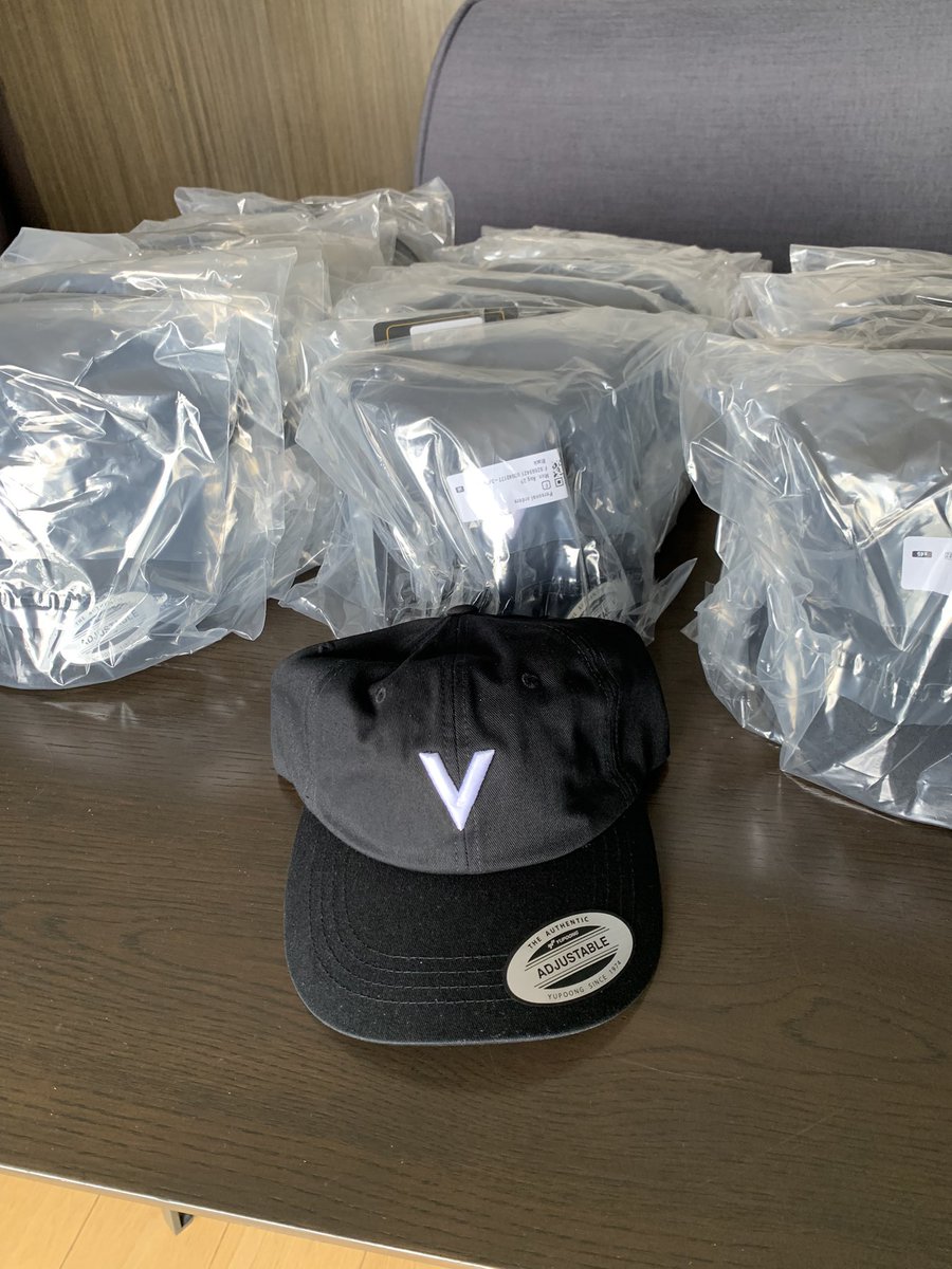 RaceFatboy's tweet photo. @RealVision Gearing up for the Singapore #rvmeetups. https://t.co/82JD2z76Tr