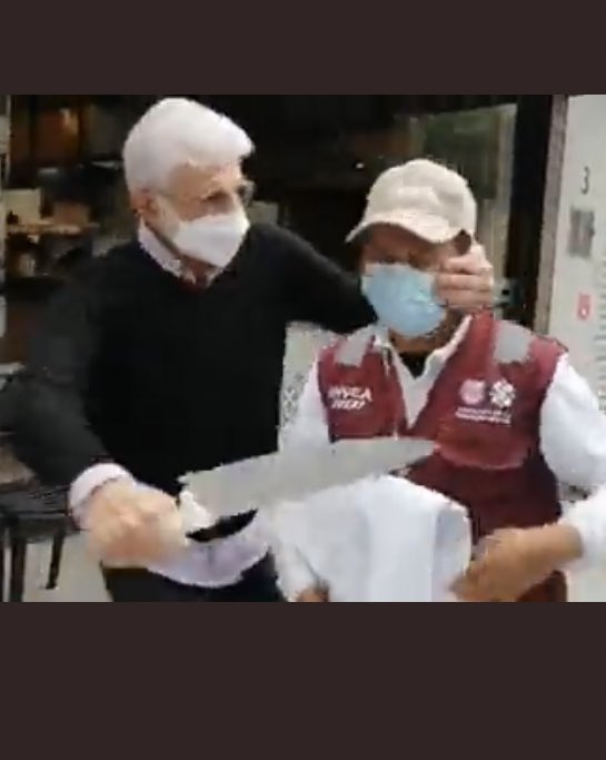  LuisValLe Out Of Context Meme On Twitter Tacos De La Esquina Tacos 