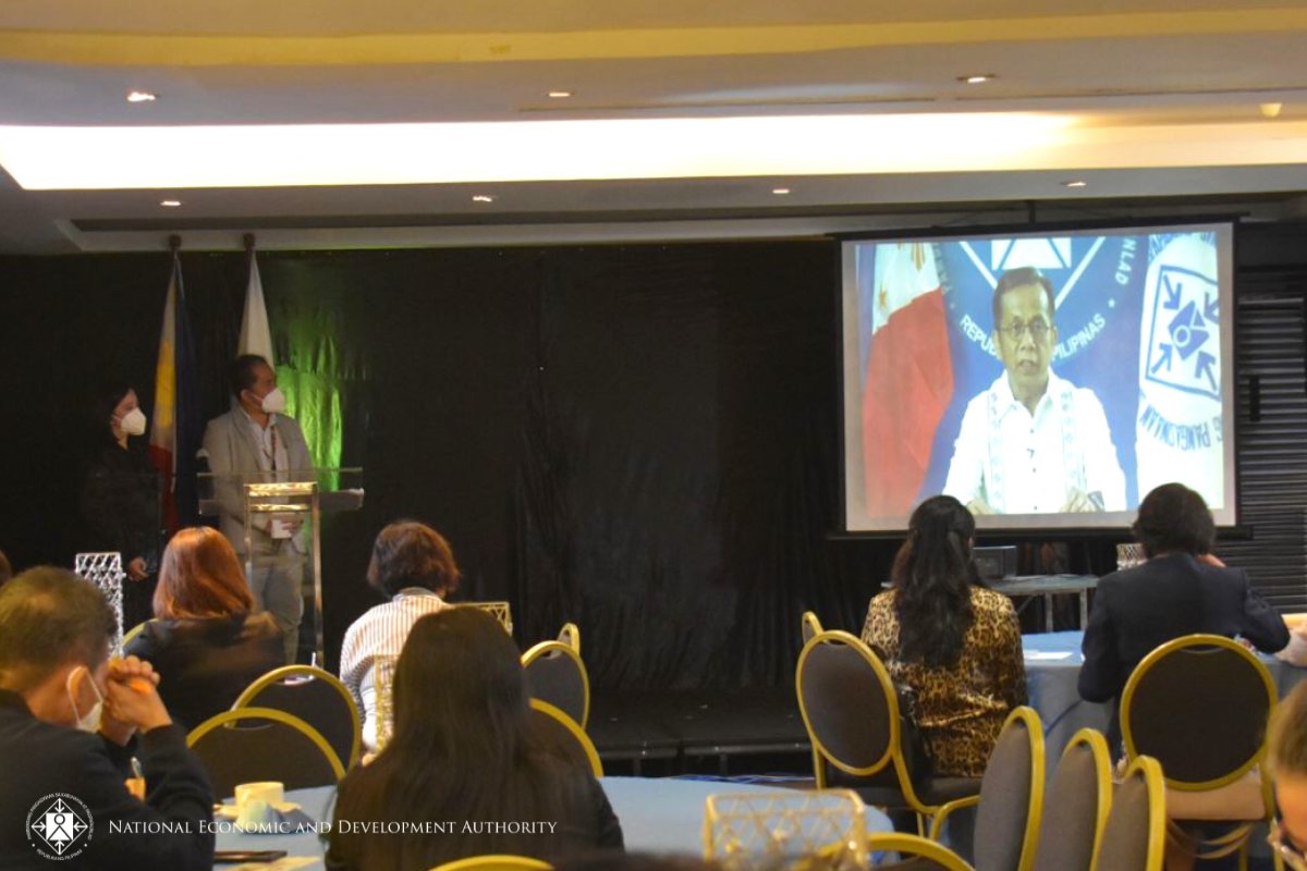 DEPDevgovph's tweet photo. ๐๐๐ฌ๐ ๐: ๐ฃ๐ต๐ถ๐น๐ถ๐ฝ๐ฝ๐ถ๐ป๐ฒ ๐๐ฒ๐๐ฒ๐น๐ผ๐ฝ๐บ๐ฒ๐ป๐ ๐ฃ๐น๐ฎ๐ป (๐ฃ๐๐ฃ) ๐๐ผ๐ฟ๐๐บ ๐ณ๐ผ๐ฟ ๐๐ผ๐'๐ ๐ฃ๐น๐ฎ๐ป๐ป๐ฒ๐ฟ๐ ๐ฎ๐ฌ๐ฎ๐ฎ
#PDPForum
#PDPlanners
#AmBisyonNatin2040 https://t.co/VUeCyjG8W6