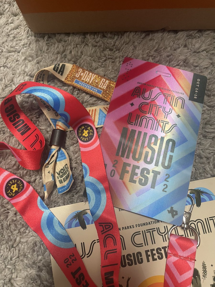 _gracele04's tweet photo. selling 4 ACL tickets !!!
3-Day GA / Weekend 1

I will pay for shipping!! https://t.co/97QfQ973oo