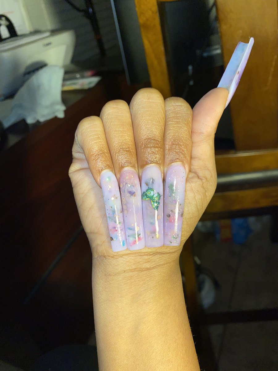 ThirdeyeGemii's tweet photo. Flower bath 🌸🌺🌼🌹 

#phxnailtech #phxnails #thirdeyenailco #Explore #acrylicnails #aznails #xxlnails #blknailtech https://t.co/ZGI8gTMQ3k