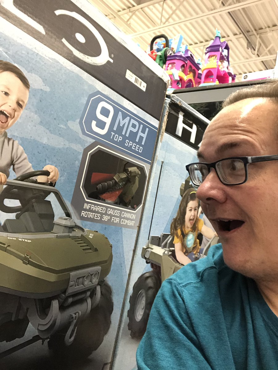HaloCollector's tweet photo. One to open, one to keep misb 😂 J/k Need two to race! @ScaddoodleLtd @Walmart @halo 24v Warthog! https://t.co/DjPD6ghbrn