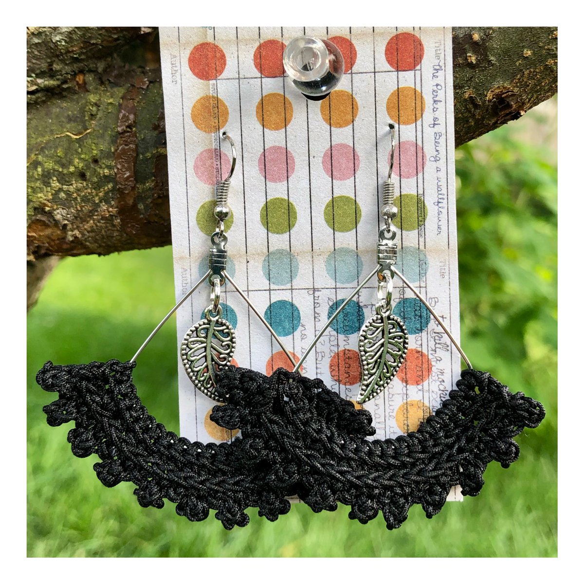 LinkaCreates's tweet photo. THIS SATURDAY✨⁣⁣⠀⁣⁣⠀
The #Chelmsford Stitch Craft #FiberArts Festival is almost here.
⠀
★Saturday★10/01★10am~4pm★ ⁣⁣⁣⁣
✪Nova Art Studios ⁣⁣✪Chelmsford, MA✪⁣⁣

#Handmade #FiberArts #CrochetArt #CrochetEarrings https://t.co/PejhoB6p0o
