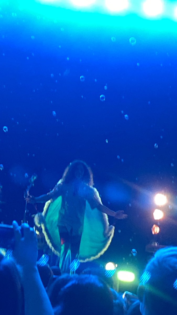 gollygod_'s tweet photo. the philly show just ended and im a changed person @ninjasexparty saved my life on multiple occasions, and this experience will stay with me forever and ever #Nsp https://t.co/lyebXwuLTj