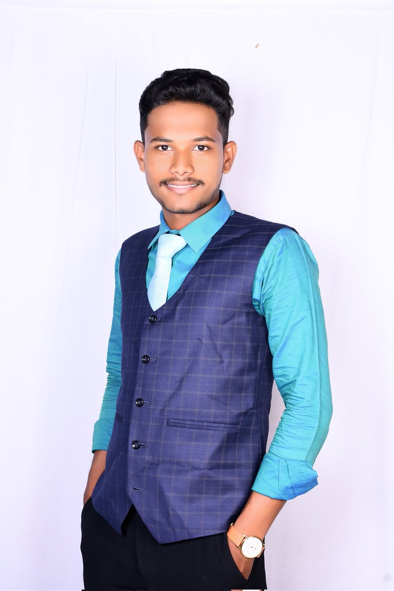 SajanOhol's tweet photo. 𝐈'𝐦 𝐀 𝐁𝐮𝐬𝐢𝐧𝐞𝐬𝐬 𝐂𝐨𝐧𝐬𝐮𝐥𝐭𝐚𝐧𝐭✌️ 
____# 𝐈 𝐇𝐞𝐥𝐩 𝐏𝐞𝐨𝐩𝐥𝐞 To 𝐒𝐭𝐚𝐫𝐭 𝐀 𝐁𝐮𝐬𝐢𝐧𝐞𝐬𝐬 In Their 𝐏𝐚𝐫𝐭 𝐓𝐢𝐦𝐞!_🤗🤑🏆

BUS MANGTA HAI TOH MANGTA HI HAI✌️

#_Sajan_Ohol
#_LOVE_YOU_ALL_MY_FRIENDS.
#SamarthSuccessLife
#networker
#directsellingbusiness https://t.co/kChuo11ELp