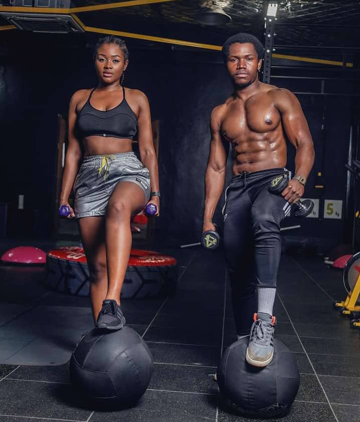 GovenderZanella's tweet photo. Accept the situation and move on. Never stay down cause you having a bad situation, remember bad situation are not permanent they are temporary. Be bold and fight through your bad days to earn your better days. Accept the situation and move on https://t.co/a3Vv2gXQOY