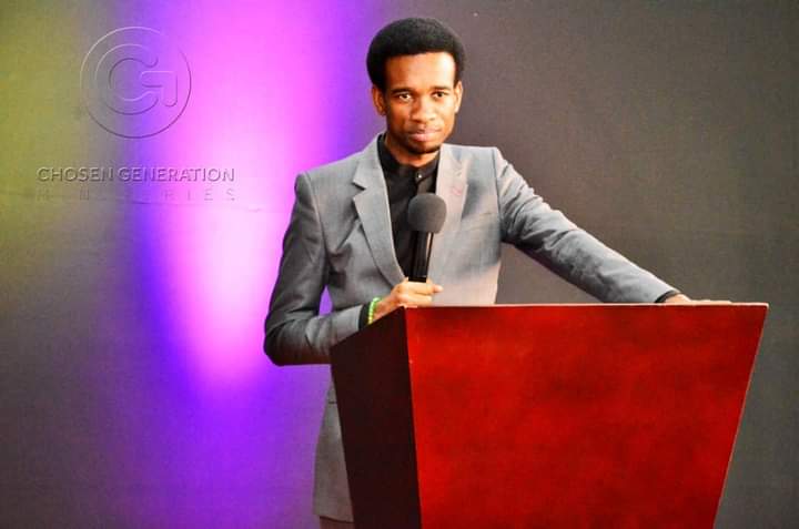 KaraboSeelo's tweet photo. “Before you submit to men, you must submit to God. God will teach you how to submit to men”.

#ProphetKarabo
#submit https://t.co/pfJMpC2eh8