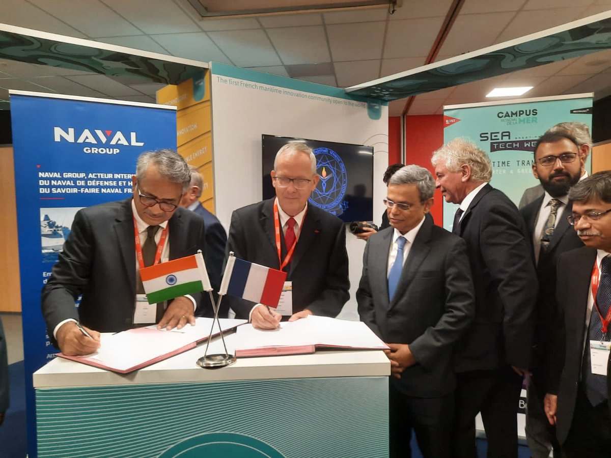 FranceinIndia's tweet photo. Glad to see India participate as the first ever Guest of Honour at #SeaTechWeek 2022, the international maritime event in Brest, France. This is a concrete outcome of our new 🇫🇷🇮🇳 cooperation on the #BlueEconomy. https://t.co/OFkUf2K7OE