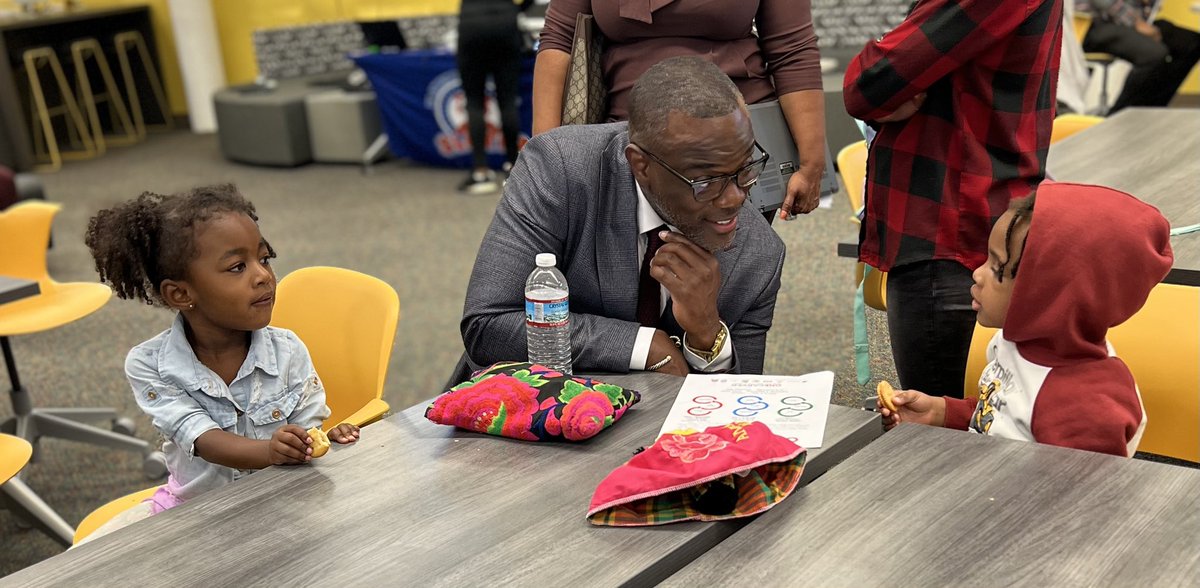 Tommy P. Usher tweet media