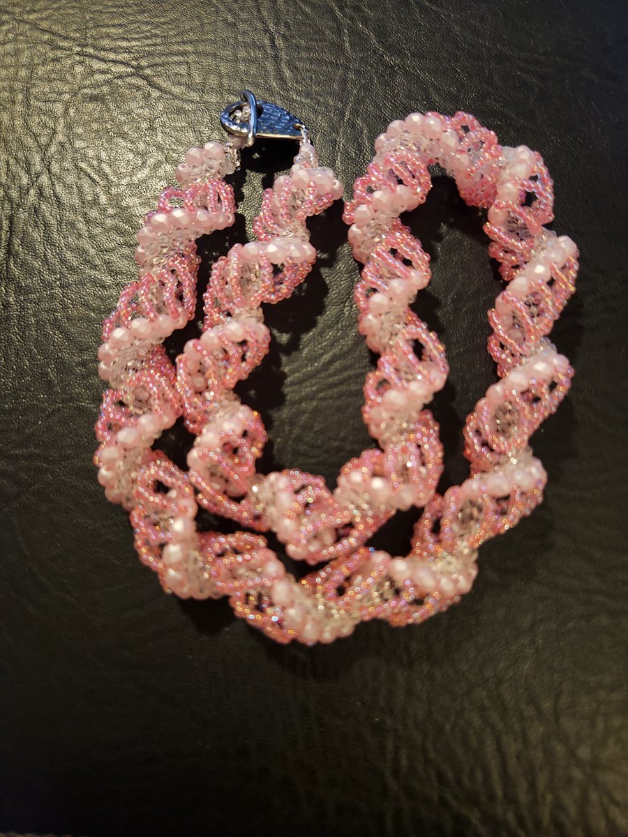 GJBergBeads's tweet photo. My order from @FireMtnGems arrived; I opened the box this afternoon, and I then whipped up this Dutch Spiral this evening. #ReadyForOctober https://t.co/N85hZ1tXcb