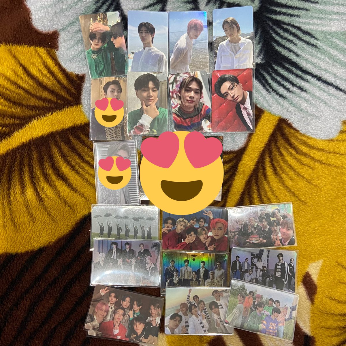 KeiShopPH's tweet photo. wts lfb enhypen ph

- all pcs are onhand! 
- marked means not available/sold.
- 1-2 days reservation only!

t. enhypen enha pc nrpc dilemma answer manifesto pob heesung jungwon jay jake sunghoon niki sunoo ph wtb lfs wtt https://t.co/EIS2jRPxPw