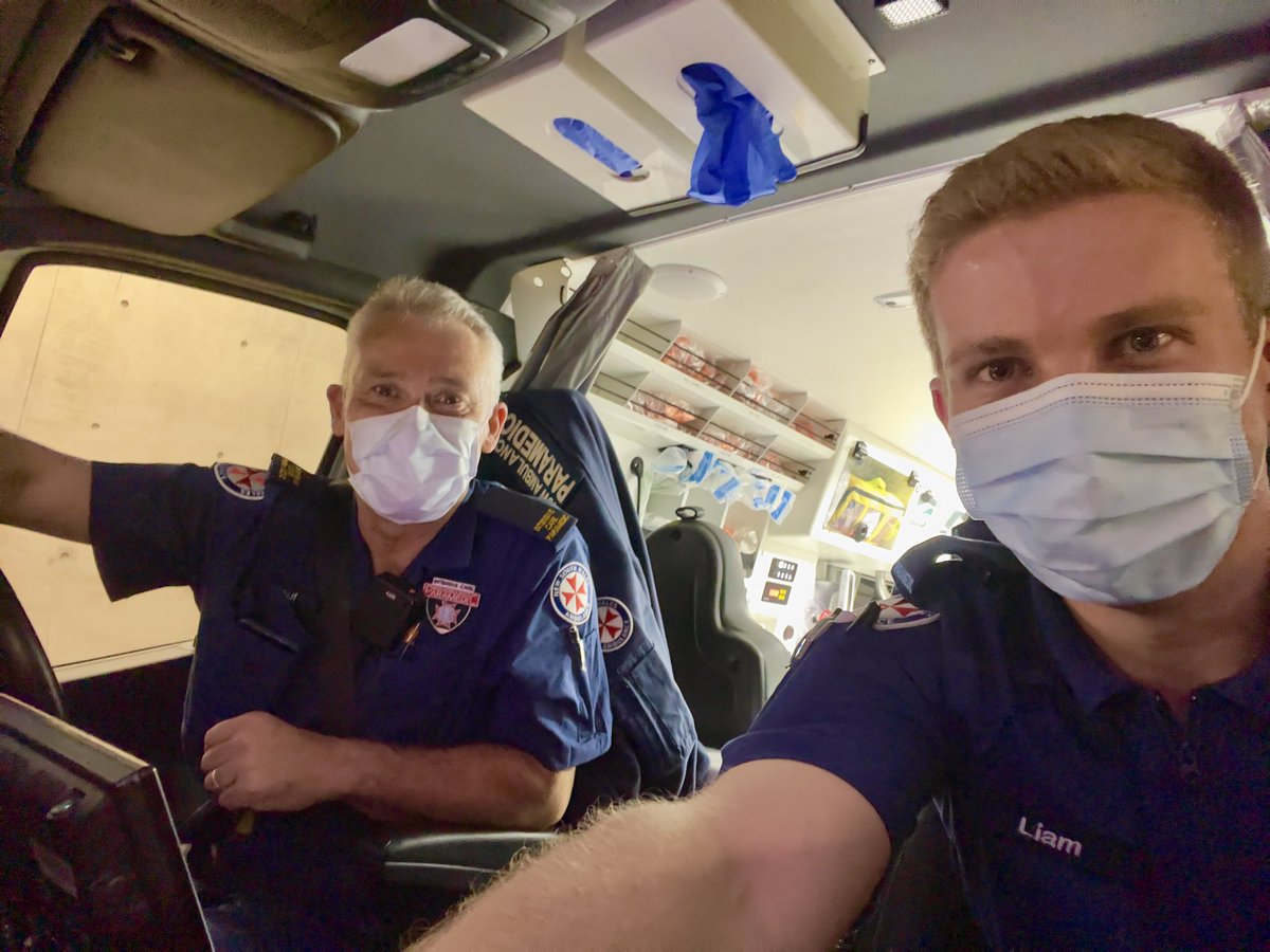Great day on road with <a href="/NSWAmbulance/">NSW Ambulance</a> working with @PaulMSimpson1! Always fantastic to learn from someone who has been such an important influence in my career so far. 🚑