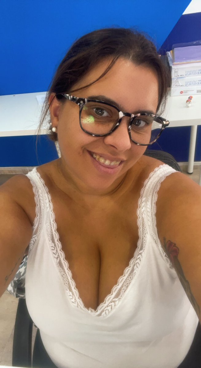 marcontenta's tweet photo. Os gustan mis pendientes? #trabajo #pendientes #joyas https://t.co/RBLhKYAqjH