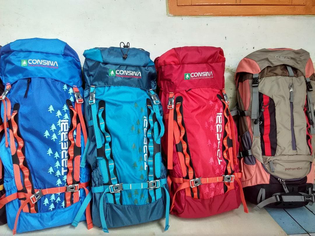 yang butuh carrier buat acara kampusnya bisa langsung sewa aja ke sini ya 
40 liter sampai 60 liter ready 

Warger Outdoor 
Jl.Dago Pojok No.40/161B 
sebelah SMA 19 Bdg 
082215189334