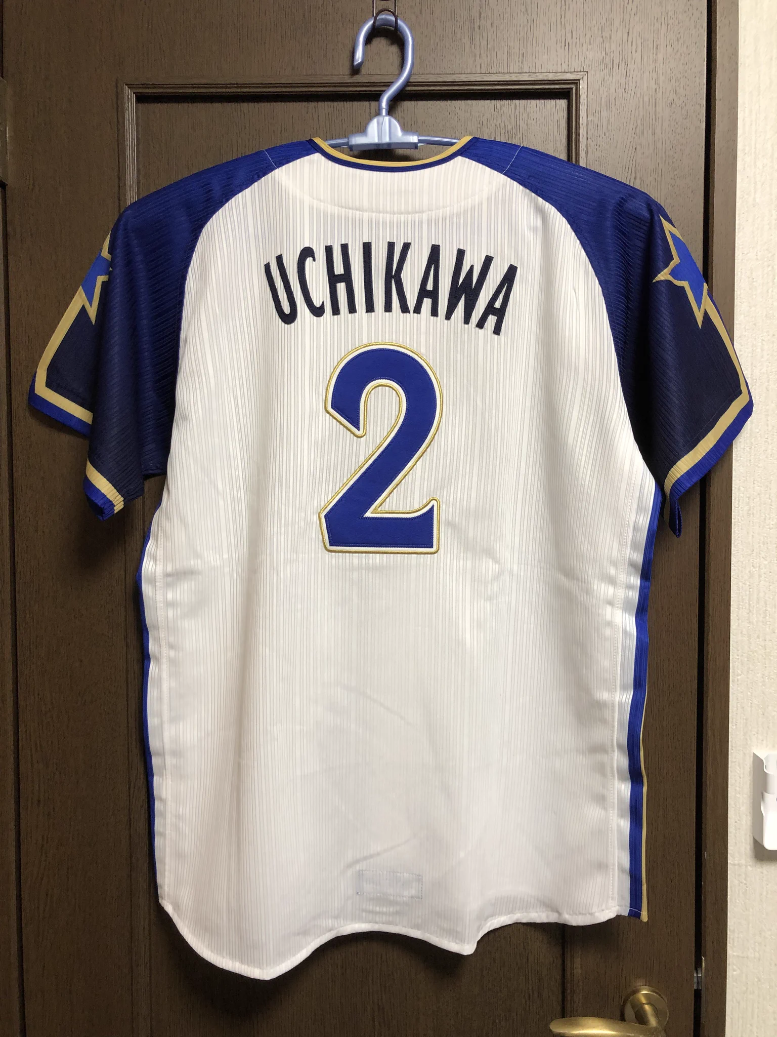 横浜ベイスターズ　ビジターユニフォーム　２　内川聖一 横浜DeNAベイスターズ on X: 
